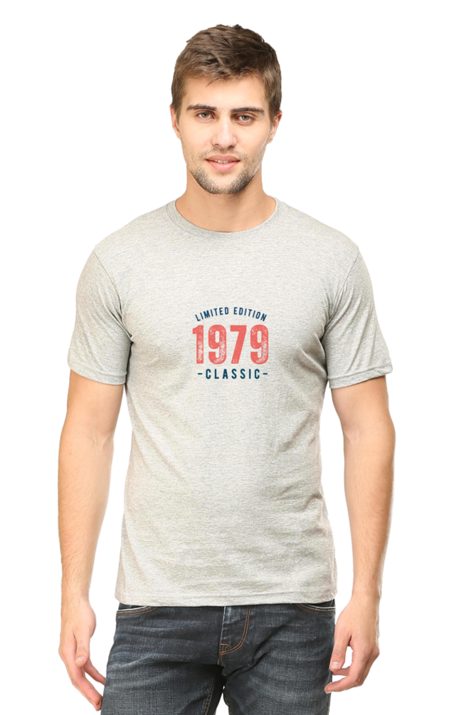 1979 Round Neck Classic T-Shirt