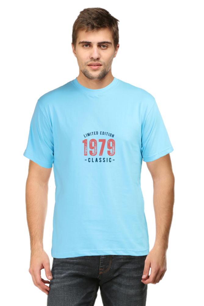 1979 Round Neck Classic T-Shirt